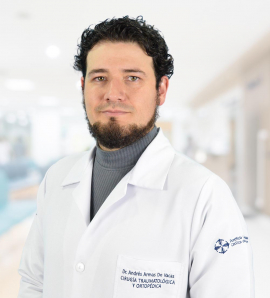 Dr. Andrés Armas